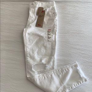 NWT Levi’s high rise skinny ankle jeans